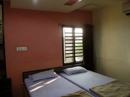 Hotel M. G., Raipur 3